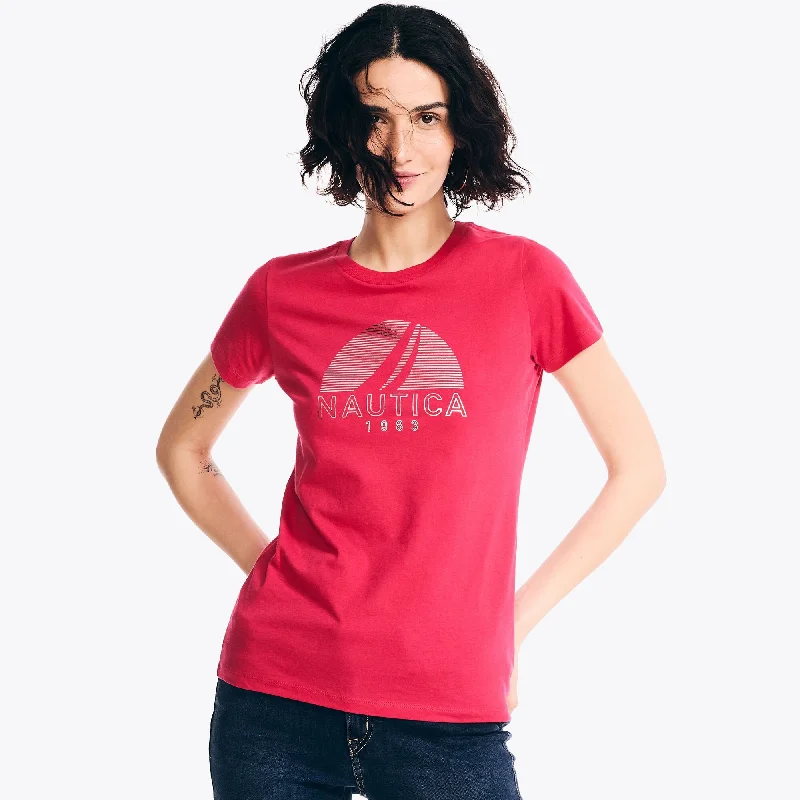Nautica Womens Sustainably Crafted Foil Logo Graphic T-Shirt-- Knit Fabric Woven Fabric Fleece Fabric