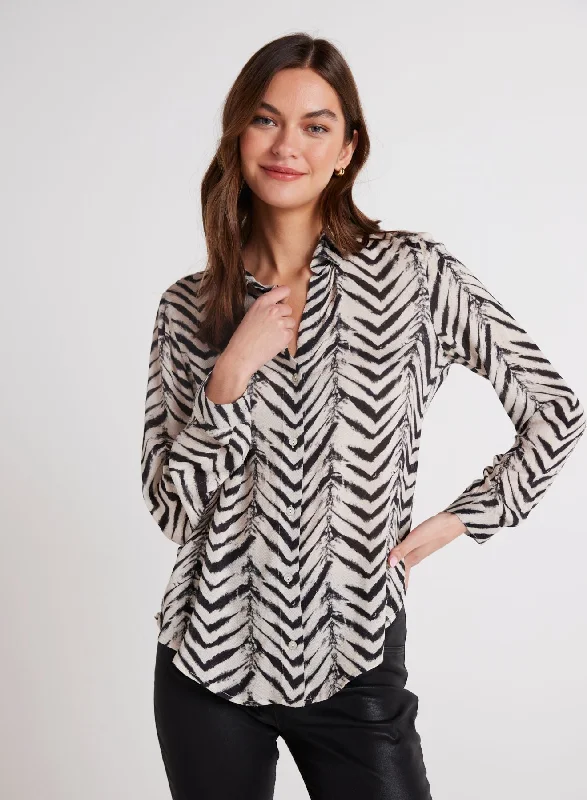 BATIK CHEVRON FLOWY SHIRT-- Layered Multi-layer Single Layer