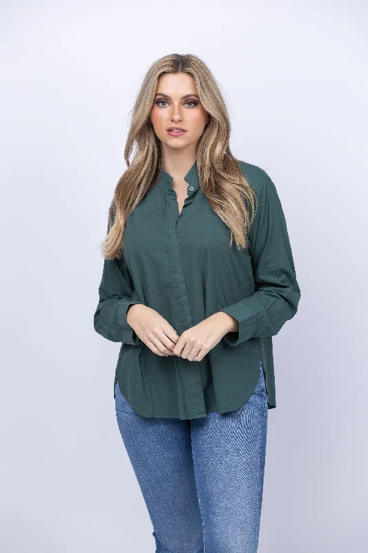 XiRENA Malone Shirt in Dark Forest-- Asymmetrical Pockets Print