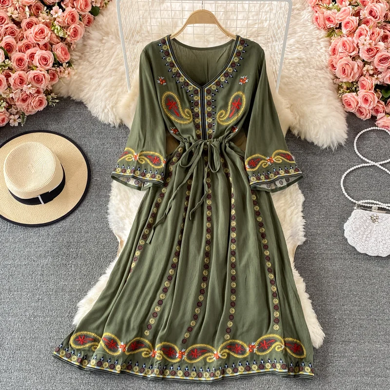 Vintage Green V-neck Tie Waist Flower Embroidery Three-quarter Sleeve A-line Dress AR1022 Tunics Trendy modern Vintage Green V-neck Tie Waist Flower Embroidery Three-quarter Sleeve A-line Dress AR1022 Tunics Trendy modern