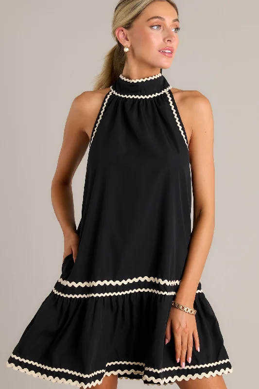 Noir Enchantment Black Ricrac Mini Dress Fashionable Lace-Trim Mini Dress