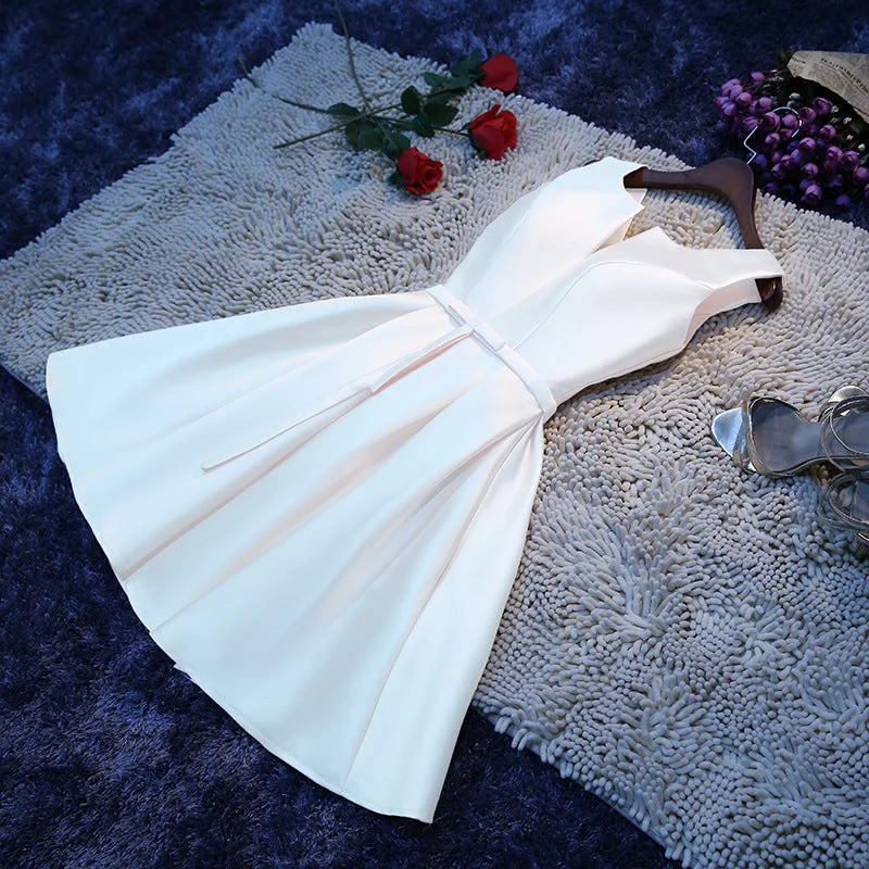 IKEARLAX (in Stock) Evening Dress Short 2021 New Korean Style Party Dress Bridesmaid Dress Sister Model Room Hanging Sample Tunics Polka dots IKEARLAX (in Stock) Evening Dress Short 2021 New Korean Style Party Dress Bridesmaid Dress Sister Model Room Hanging Sample Tunics Polka dots