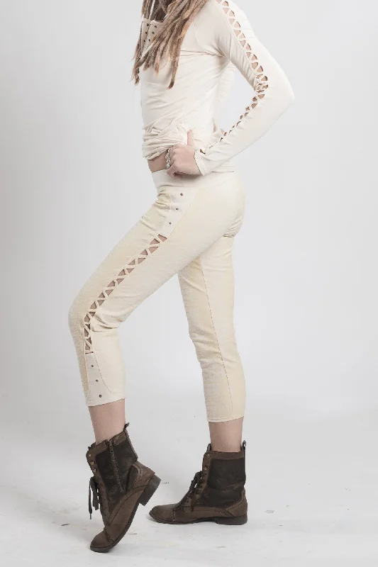 Cream with Tan Print