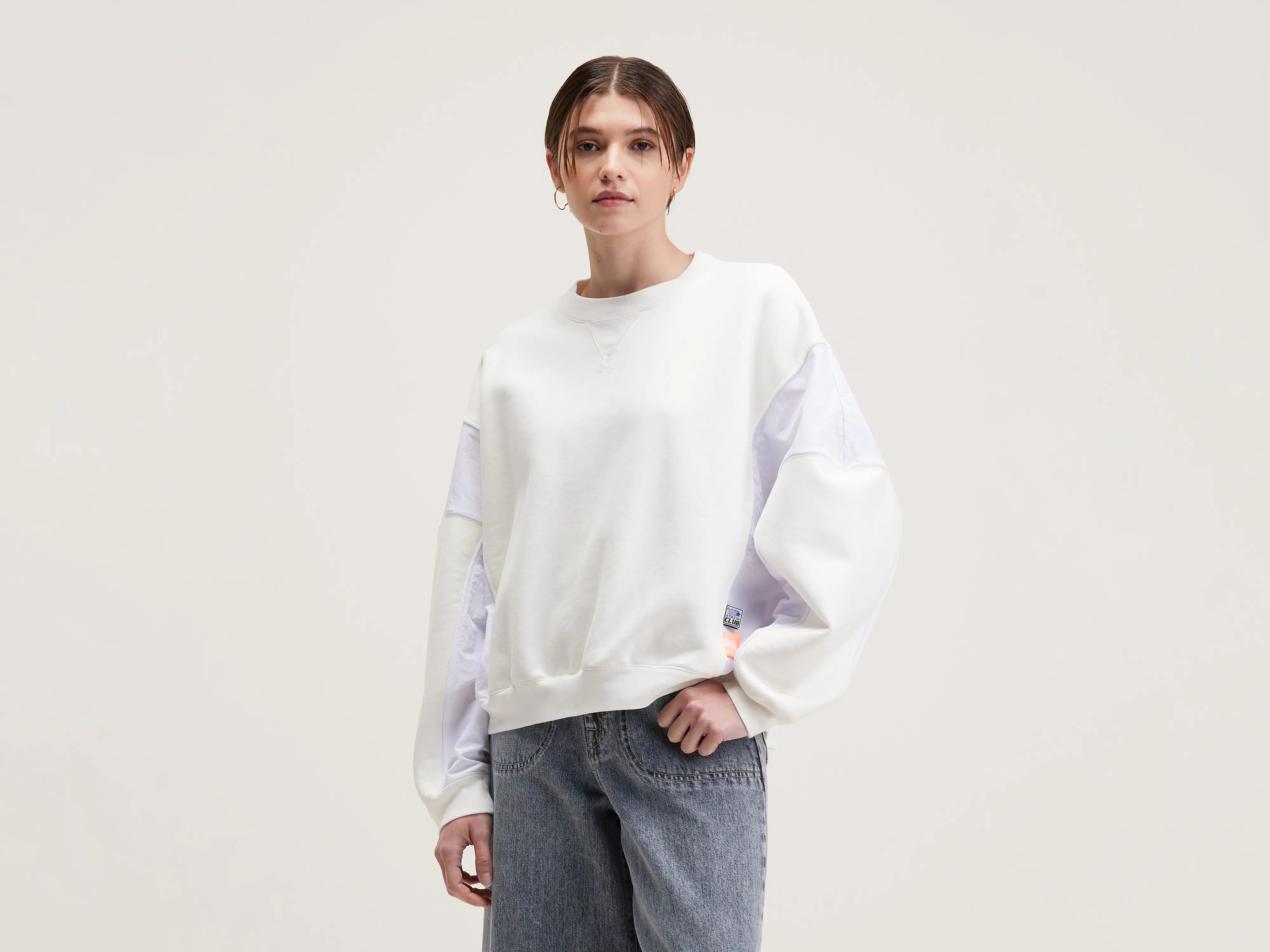 Flips round-neck sweatshirt (242 / W / VINTAGE WHITE) Hoodie with Set-In Sleeves Structured Classic