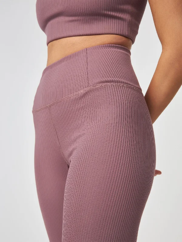 Girlfriend Collective Compressive Rib High-Rise 7/8 Leggings - Pewter Stylish Athletic Wear Leggings Girlfriend Collective Compressive Rib High-Rise 7/8 Leggings - Pewter Stylish Athletic Wear Leggings