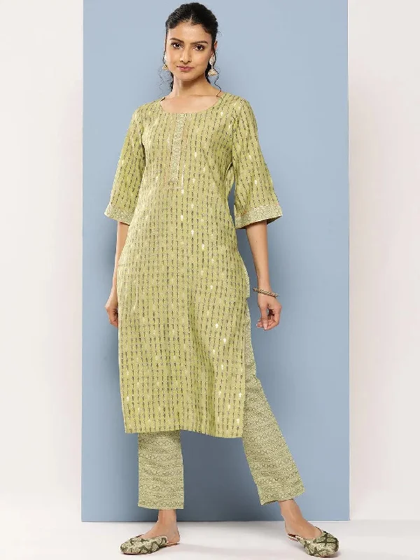 Green Printed Silk Blend Straight Kurta With Trousers Trousers Travel Practical
