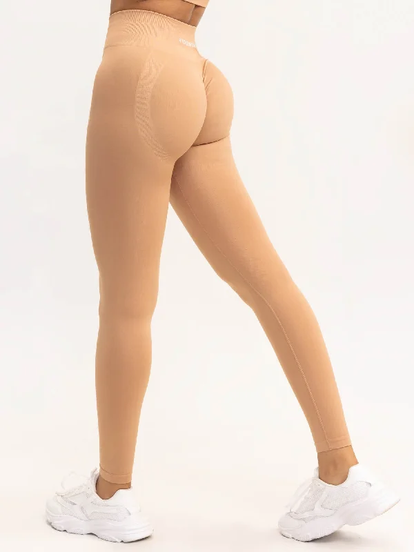 Lift 2.0 BBL Seamless Leggings - Tan Elegant Stretchy Faux Leather Leggings