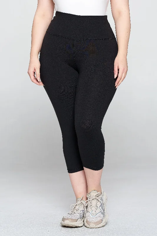 Plus Size High-Rise Essential Capri Leggings Comfortable Full-Body Compression Leggings Plus Size High-Rise Essential Capri Leggings Comfortable Full-Body Compression Leggings