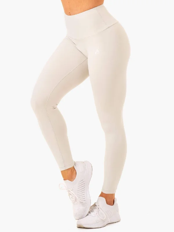 Vital High Waisted Scrunch Leggings - Snow Grey Comfortable Capri-Length Leggings