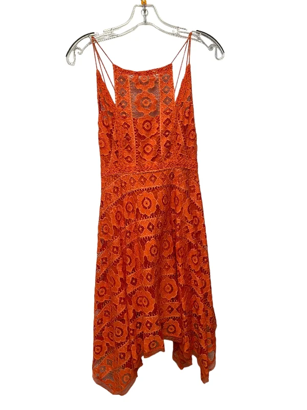 Dress Casual Midi By Free People In Tan, Size: 0 Elegant Floral Appliqué Midi Dress