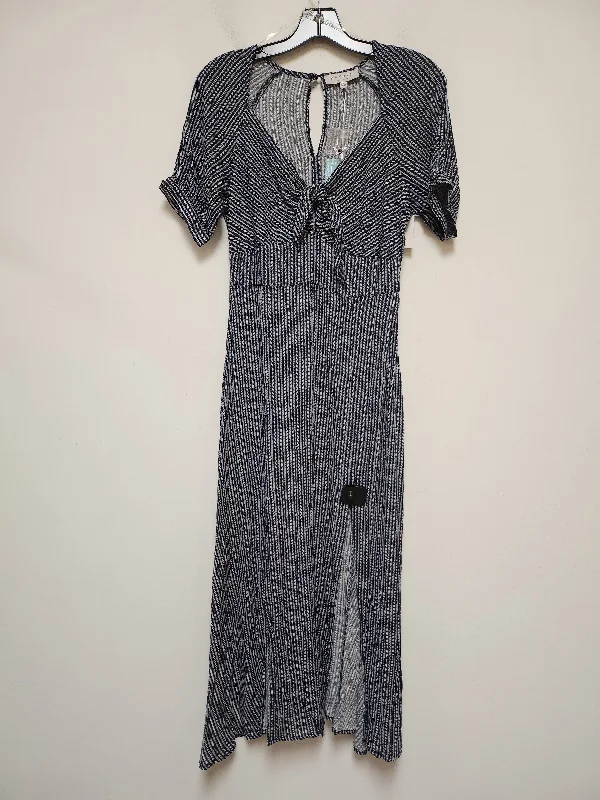 Dress Casual Midi By Hayden La In Blue & White, Size: S Stylish High-Waisted Midi Dress Dress Casual Midi By Hayden La In Blue & White, Size: S Stylish High-Waisted Midi Dress