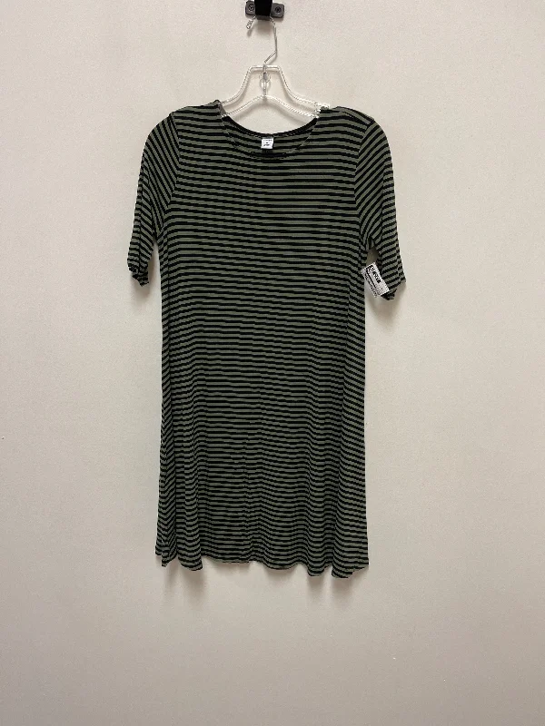 Dress Casual Midi By Old Navy In Black & Green, Size: M Fashionable Shift Midi Dress Dress Casual Midi By Old Navy In Black & Green, Size: M Fashionable Shift Midi Dress